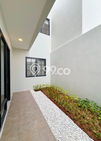 Rumah Luxury Best Location di Bekasi, Jawa Barat Rumah Luxury Best Location di Bekasi, Jawa Barat