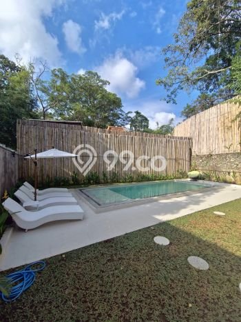 Vila Kawasan Kerobokan, Area 400m², Cocok untuk tempat tinggal keluarga Vila Kawasan Kerobokan, Area 400m², Cocok untuk tempat tinggal keluarga