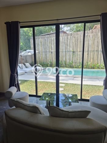 Vila Kawasan Kerobokan, Area 400m², Cocok untuk tempat tinggal keluarga Vila Kawasan Kerobokan, Area 400m², Cocok untuk tempat tinggal keluarga