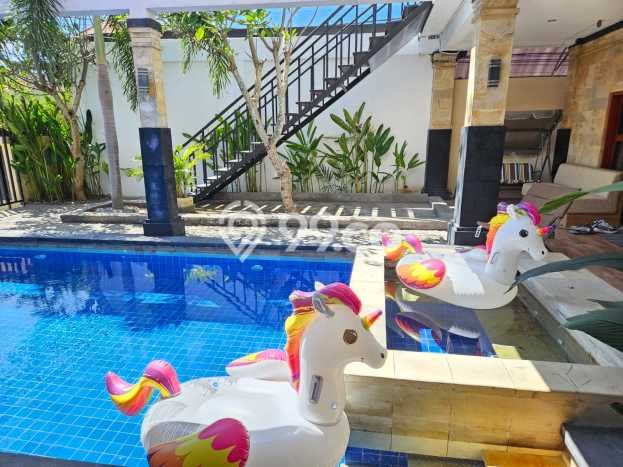 Vila Strategis Kawasan , Luas 400m2m², Harganya Bersaing Vila Strategis Kawasan , Luas 400m2m², Harganya Bersaing