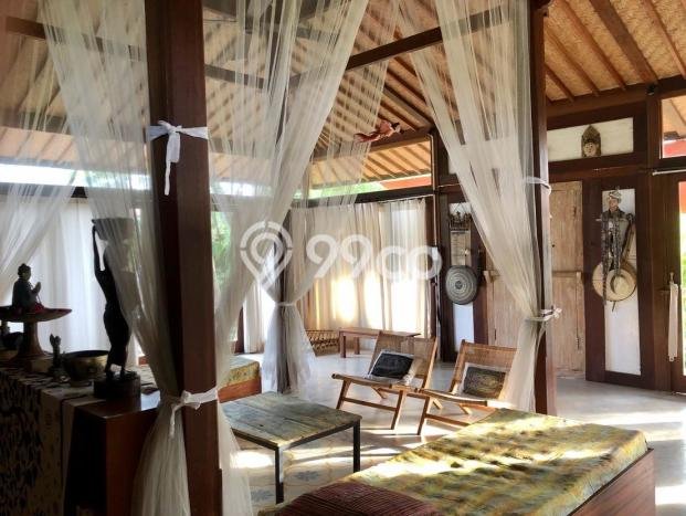 Vila Strategis Kawasan , Luas 450m2m², Dekat ke berbagai kebutuhan Vila Strategis Kawasan , Luas 450m2m², Dekat ke berbagai kebutuhan