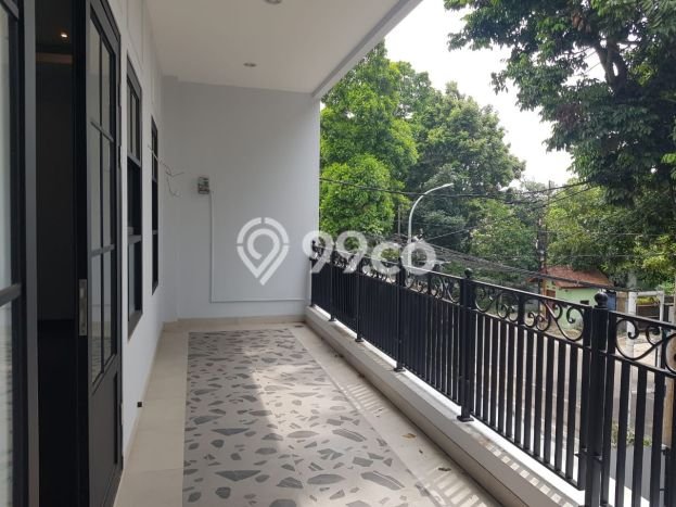 Untuk Dijual! Ruko di Bandung Kota Bandung LT 169m2 / LB 400m2 Kawasan Bisnis Untuk Dijual! Ruko di Bandung Kota Bandung LT 169m2 / LB 400m2 Kawasan Bisnis