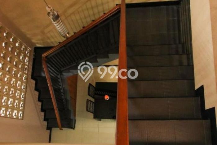 Dijual Rumah 5 Kamar Lokasi Ideal Bagus dan Strategis di Batujajar Dijual Rumah 5 Kamar Lokasi Ideal Bagus dan Strategis di Batujajar