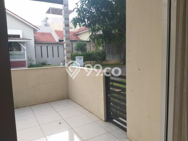 Rumah Modern area Kota Baru Parahyangan, Bandung, Luas 256m² Bangunan 200m² Rumah Modern area Kota Baru Parahyangan, Bandung, Luas 256m² Bangunan 200m²