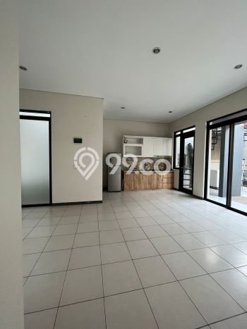 LOKASI TERBAIK! Rumah kawasan Kota Baru Parahyangan, 3 KT, Area Premium, LT 180m² Bangunan 130m² LOKASI TERBAIK! Rumah kawasan Kota Baru Parahyangan, 3 KT, Area Premium, LT 180m² Bangunan 130m²