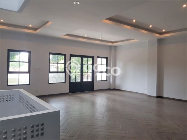 Untuk Dijual! Ruko di Bandung Kota Bandung LT 169m2 / LB 400m2 Kawasan Bisnis Untuk Dijual! Ruko di Bandung Kota Bandung LT 169m2 / LB 400m2 Kawasan Bisnis