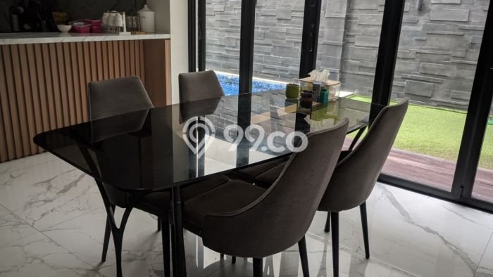 For Sale! Luxury House LT 262m2 Desain Modern di Soekarno Hatta For Sale! Luxury House LT 262m2 Desain Modern di Soekarno Hatta