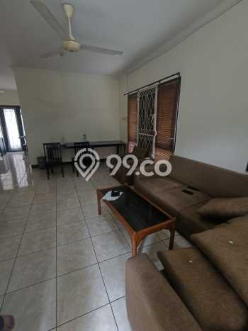 Disewakan! Rumah 4 Kamar Tidur &
2 Kamar Mandi di Kota Baru Parahyangan, Bandung Disewakan! Rumah 4 Kamar Tidur &
2 Kamar Mandi di Kota Baru Parahyangan, Bandung