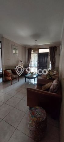 Ready to Use! Premium House LT 162m2 Desain Elegan di Kota Baru Parahyangan Ready to Use! Premium House LT 162m2 Desain Elegan di Kota Baru Parahyangan