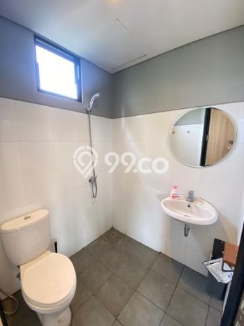 LOKASI PREMIUM! Ruko Kawasan Lippo Karawaci, Luas 140m², Lokasi Komersial LOKASI PREMIUM! Ruko Kawasan Lippo Karawaci, Luas 140m², Lokasi Komersial