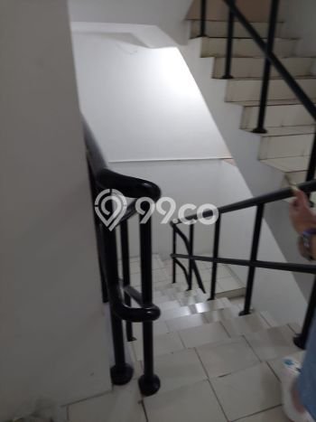 LOKASI STRATEGIS! Ruko Disewakan Kawasan Lippo Karawaci, Luas 250m², Kawasan Komersial LOKASI STRATEGIS! Ruko Disewakan Kawasan Lippo Karawaci, Luas 250m², Kawasan Komersial