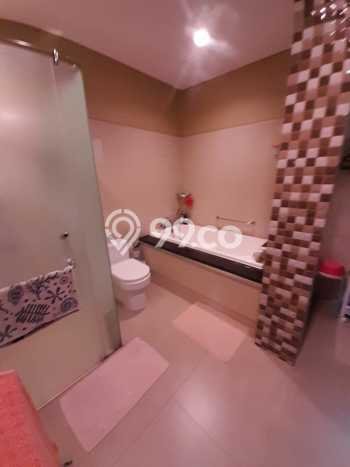 Rumah Mewah LB 343m2 Siap Huni Desain Elegan di Pondok Indah, Jakarta Selatan Rumah Mewah LB 343m2 Siap Huni Desain Elegan di Pondok Indah, Jakarta Selatan