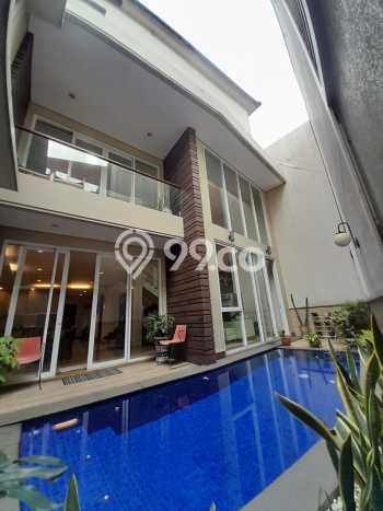 Rumah Mewah LB 343m2 Siap Huni Desain Elegan di Pondok Indah, Jakarta Selatan Rumah Mewah LB 343m2 Siap Huni Desain Elegan di Pondok Indah, Jakarta Selatan