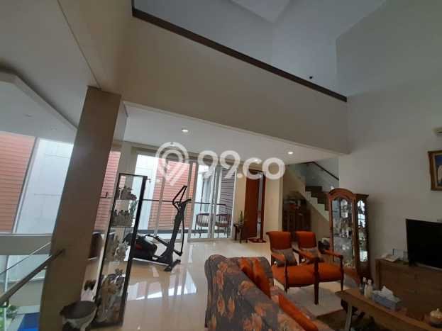 Rumah Mewah LB 343m2 Siap Huni Desain Elegan di Pondok Indah, Jakarta Selatan Rumah Mewah LB 343m2 Siap Huni Desain Elegan di Pondok Indah, Jakarta Selatan