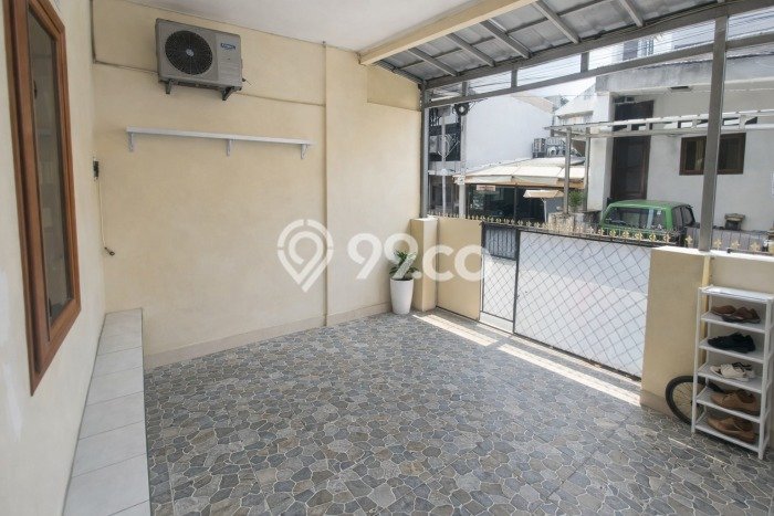FOR SALE Kost 19 Kamar, 7 Kamar Mandi di Kelapa Gading, Jakarta Utara, Luas 360m2 FOR SALE Kost 19 Kamar, 7 Kamar Mandi di Kelapa Gading, Jakarta Utara, Luas 360m2