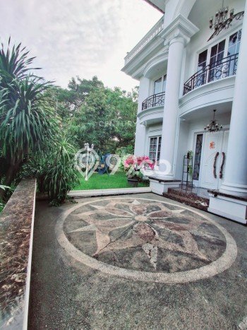 For Sale Rumah Mewah Exclusive di Cakung, Jakarta Timur For Sale Rumah Mewah Exclusive di Cakung, Jakarta Timur