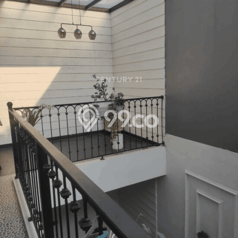 Dijual Rumah Luas Elegan Dengan View Cantik di Harapan Indah, Bekasi Dijual Rumah Luas Elegan Dengan View Cantik di Harapan Indah, Bekasi