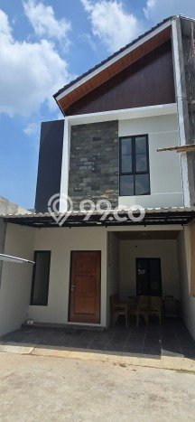 For Sale Hunian Rumah Terawat 3 Kamar di Lubang Buaya, Jakarta Timur For Sale Hunian Rumah Terawat 3 Kamar di Lubang Buaya, Jakarta Timur