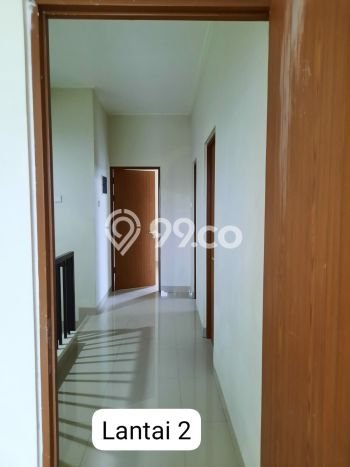 Lokasi strategis! Rumah siap huni dikontrakkan di Lippo Cikarang LB 110m2 Lokasi strategis! Rumah siap huni dikontrakkan di Lippo Cikarang LB 110m2