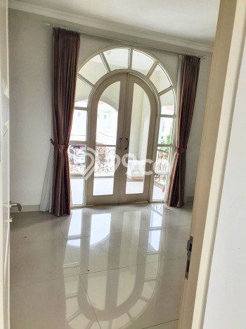 Rumah Elit Modern Tanpa Renovasi di Cikarang Bekasi Rumah Elit Modern Tanpa Renovasi di Cikarang Bekasi