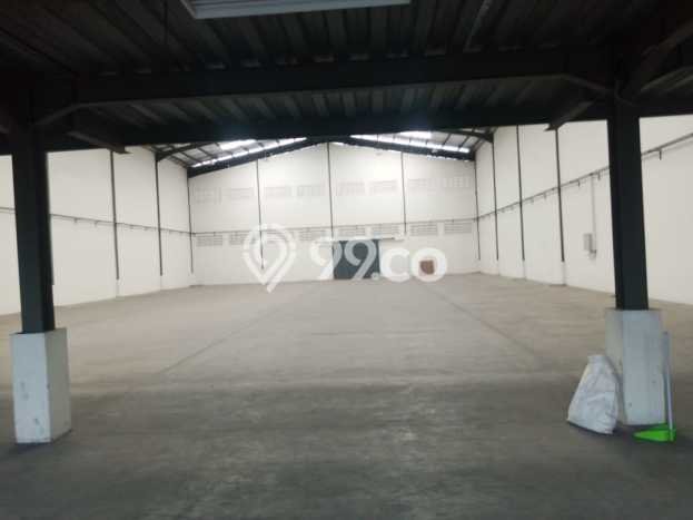 Pabrik Disewakan Lokasi Lippo Cikarang Cikarang Harga Spesial! Pabrik Disewakan Lokasi Lippo Cikarang Cikarang Harga Spesial!