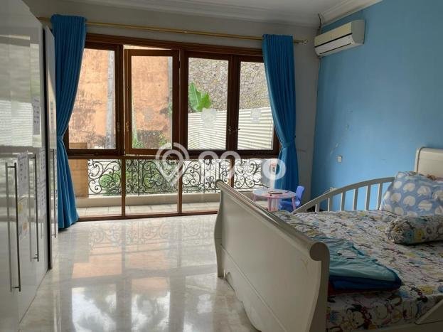 Rumah Elit Modern Tanpa Renovasi di Setra Duta Bandung Rumah Elit Modern Tanpa Renovasi di Setra Duta Bandung