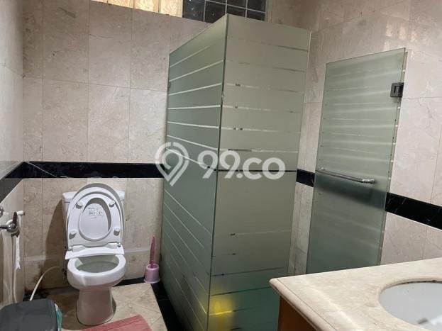 Rumah Elit Modern Tanpa Renovasi di Setra Duta Bandung Rumah Elit Modern Tanpa Renovasi di Setra Duta Bandung