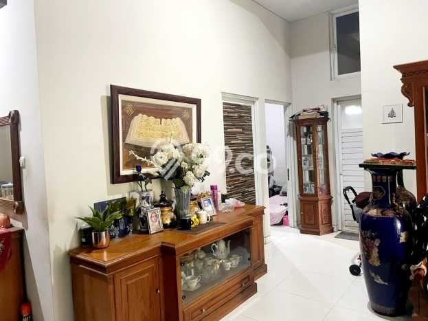 For Sale Hunian Rumah Terawat 4 KT di Cisaranten, Bandung For Sale Hunian Rumah Terawat 4 KT di Cisaranten, Bandung
