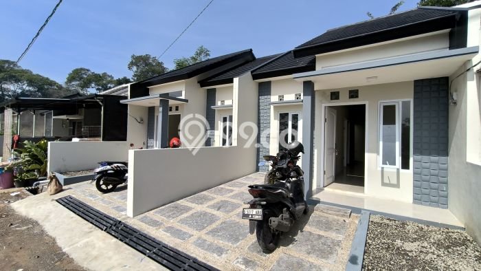Rumah Sederhana Dijual di Cileunyi 2 Kamar dengan Luas Tanah 65m2 Rumah Sederhana Dijual di Cileunyi 2 Kamar dengan Luas Tanah 65m2