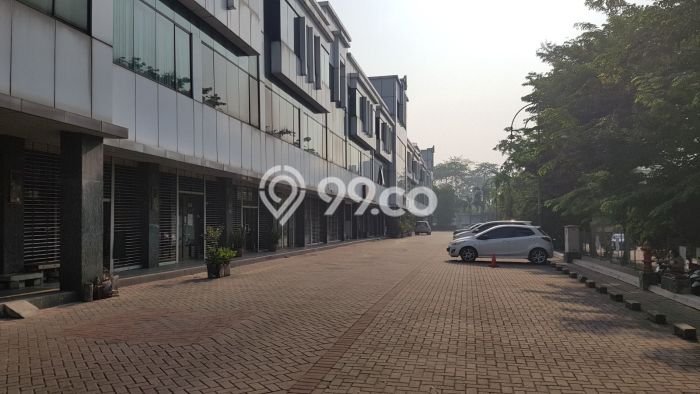 LOKASI STRATEGIS! Ruko di Kemanggisan, Luas 250m², Akses Strategis LOKASI STRATEGIS! Ruko di Kemanggisan, Luas 250m², Akses Strategis