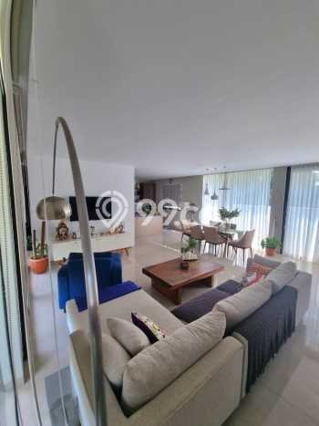 Jual Rumah Luas Megah Dengan View Eksklusif di BSD City, Tangerang Jual Rumah Luas Megah Dengan View Eksklusif di BSD City, Tangerang