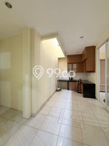 Jual Rumah Luas Elegan Dengan View Cantik di Gading Serpong, Tangerang Jual Rumah Luas Elegan Dengan View Cantik di Gading Serpong, Tangerang