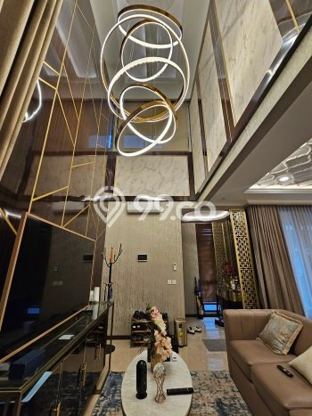 Rumah Luxury Modern Tanpa Renovasi di BSD City Tangerang Rumah Luxury Modern Tanpa Renovasi di BSD City Tangerang