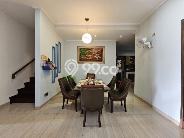 Ready to Use! Luxury House LT 216m2 Desain Modern di Gading Serpong Serenade Lake Ready to Use! Luxury House LT 216m2 Desain Modern di Gading Serpong Serenade Lake