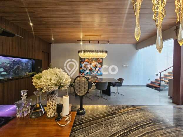 Rumah Elit Modern Siap Huni di Alam Sutera Tangerang Rumah Elit Modern Siap Huni di Alam Sutera Tangerang