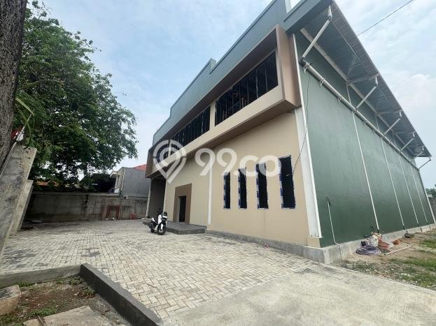 Gudang Disewa di Jakarta Barat dengan LB 1200m2 Area Komersial Ramai Gudang Disewa di Jakarta Barat dengan LB 1200m2 Area Komersial Ramai