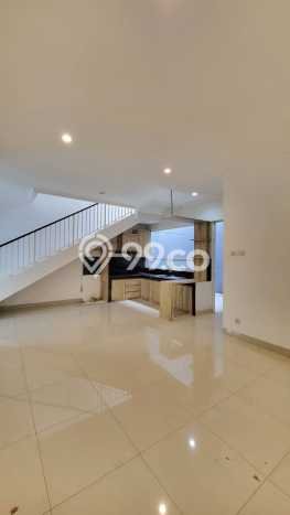 Jual Rumah Luas Megah Dengan View Cantik di Bintaro, Tangerang Selatan Jual Rumah Luas Megah Dengan View Cantik di Bintaro, Tangerang Selatan