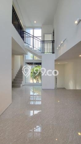 Rumah Elit Modern Tanpa Renovasi di Bintaro Tangerang Selatan Rumah Elit Modern Tanpa Renovasi di Bintaro Tangerang Selatan