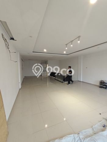 Disewakan Ruko di Kawasan Ramai Bintaro Luas 253m2 Disewakan Ruko di Kawasan Ramai Bintaro Luas 253m2
