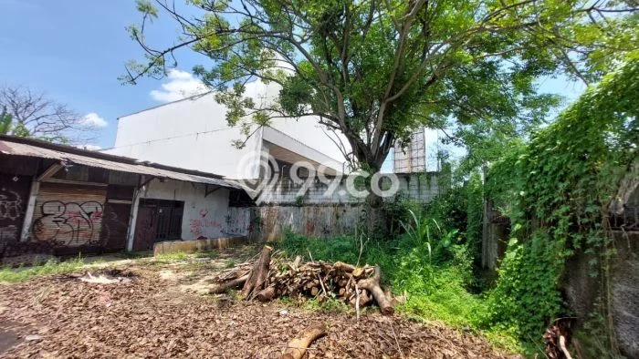 Tanah Strategis Disewakan di Ciledug Tangerang Seluas 1500m2 Tanah Strategis Disewakan di Ciledug Tangerang Seluas 1500m2