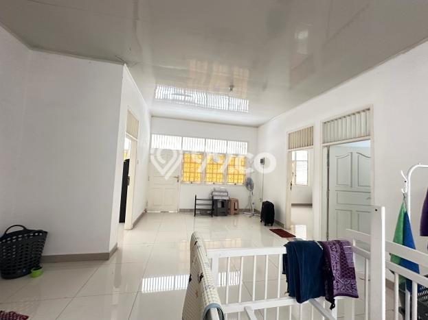 Ready to Use! Luxury House LT 180m2 Desain Elegan di Bintaro Ready to Use! Luxury House LT 180m2 Desain Elegan di Bintaro