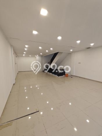 Disewakan Ruko di Kawasan Ramai Bintaro Luas 253m2 Disewakan Ruko di Kawasan Ramai Bintaro Luas 253m2