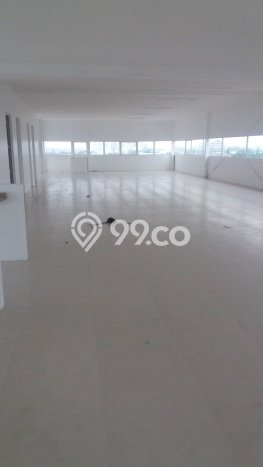Disewakan Kantor komersial di Jatinegara luas bangunan 1500m2 Disewakan Kantor komersial di Jatinegara luas bangunan 1500m2