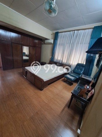 Hunian Mewah LB 400m2 Siap Pakai Desain Elegan di Rawamangun, Jakarta Timur Hunian Mewah LB 400m2 Siap Pakai Desain Elegan di Rawamangun, Jakarta Timur