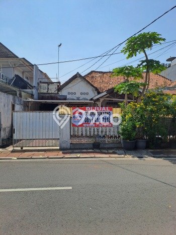 Best Deal Hunian Premium Ideal dan Luas di Menteng, Jakarta Pusat Best Deal Hunian Premium Ideal dan Luas di Menteng, Jakarta Pusat