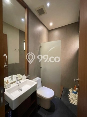 Bisnis Potensial! Vila Kawasan , Ukuran 360m2m², Akses Mudah Fasilitas Umum Bisnis Potensial! Vila Kawasan , Ukuran 360m2m², Akses Mudah Fasilitas Umum