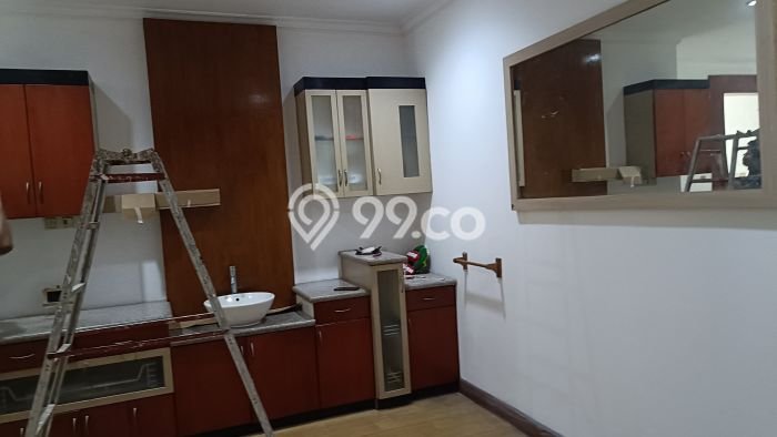 Dijual Hunian Rumah Terawat 4 KT di Serpong Regency Melati Mas, Tangerang Selatan Dijual Hunian Rumah Terawat 4 KT di Serpong Regency Melati Mas, Tangerang Selatan