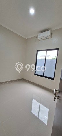 Rumah Strategis Minimalis Lb 180m2 di Serpong Utara, Tangerang Selatan Rumah Strategis Minimalis Lb 180m2 di Serpong Utara, Tangerang Selatan