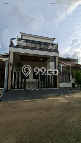 Rumah Strategis Minimalis Lb 180m2 di Serpong Utara, Tangerang Selatan Rumah Strategis Minimalis Lb 180m2 di Serpong Utara, Tangerang Selatan