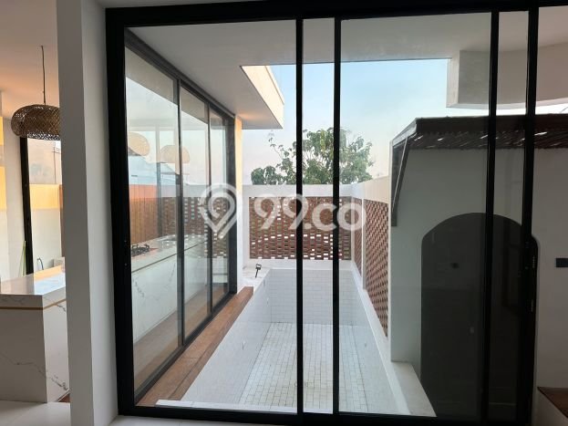 FOR SALE! Vila Kawasan , Luas 105m2m², Lokasi Strategis FOR SALE! Vila Kawasan , Luas 105m2m², Lokasi Strategis